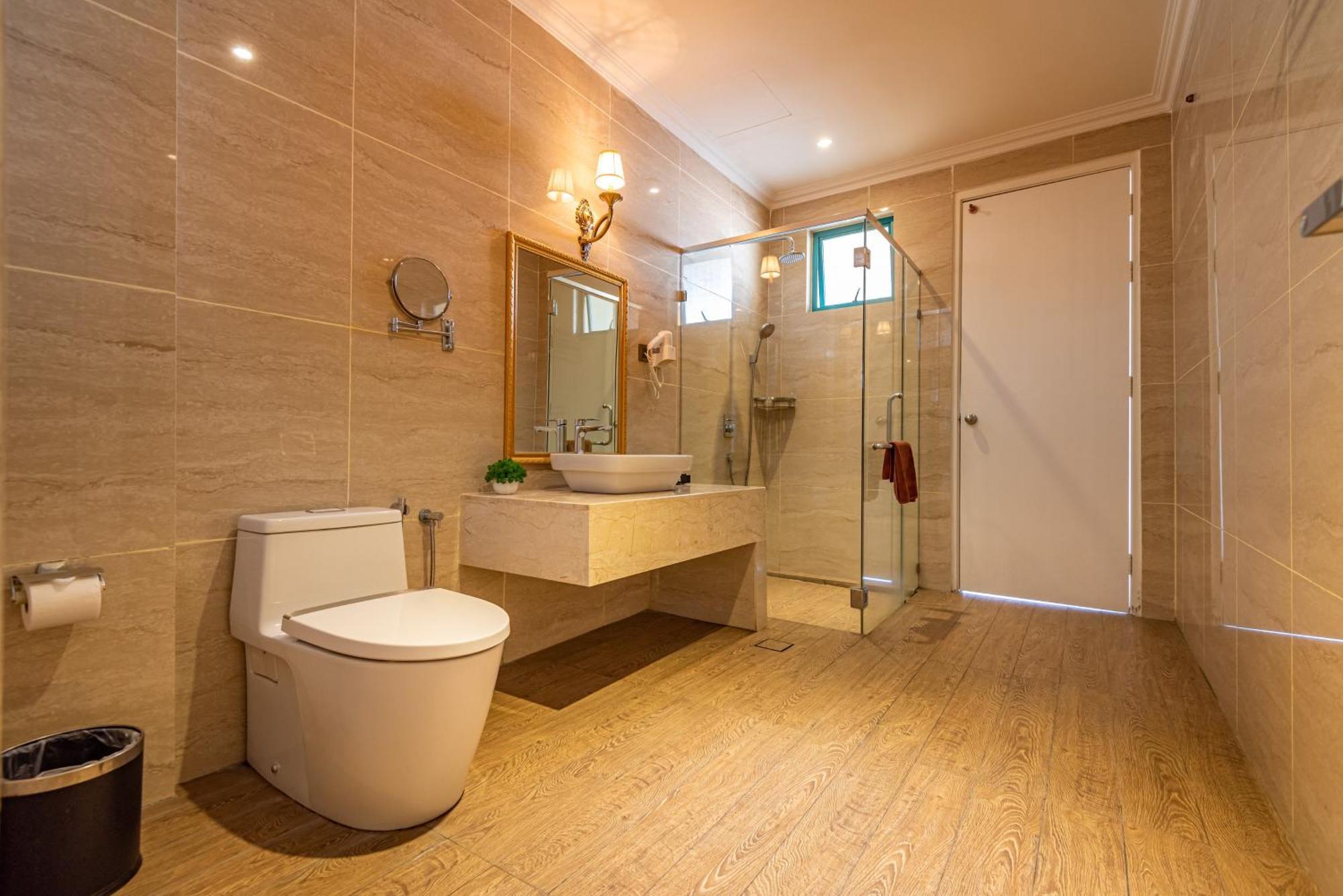 Tasik Villa International Resort Porto Dickson Exterior foto Bathroom